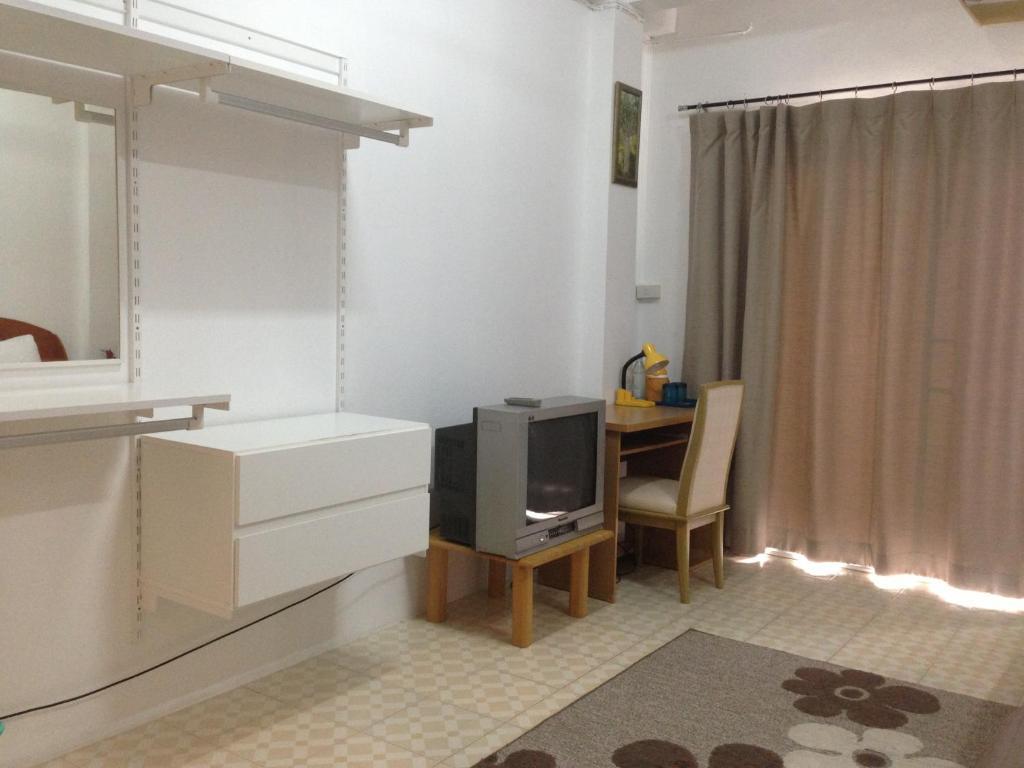 Corner Cafe Bed & Breakfast Hua Hin Bagian luar foto