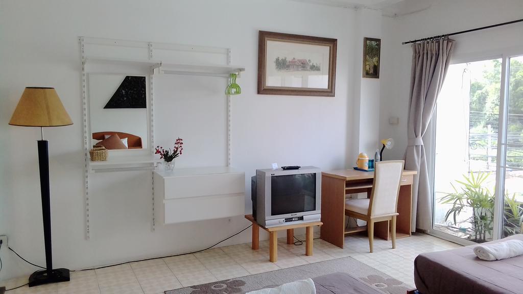 Corner Cafe Bed & Breakfast Hua Hin Bagian luar foto